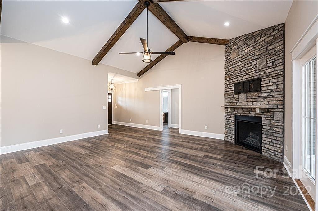 The River Bend Residence — photo 14