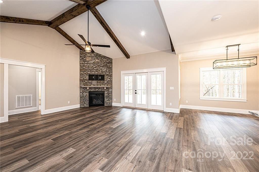 The River Bend Residence — photo 15