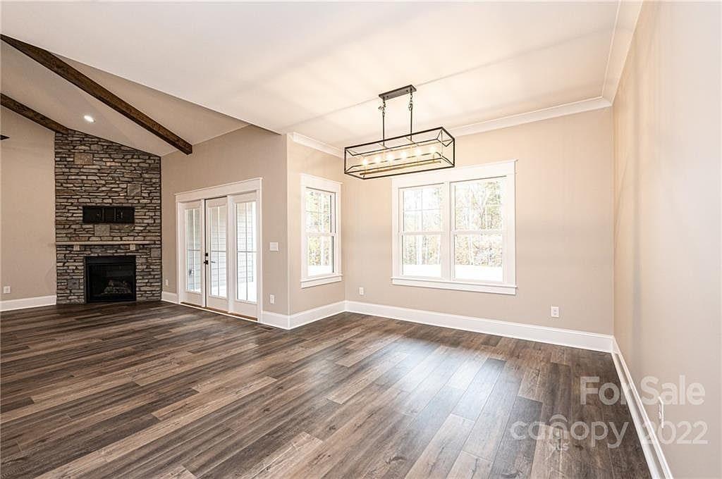 The River Bend Residence — photo 17
