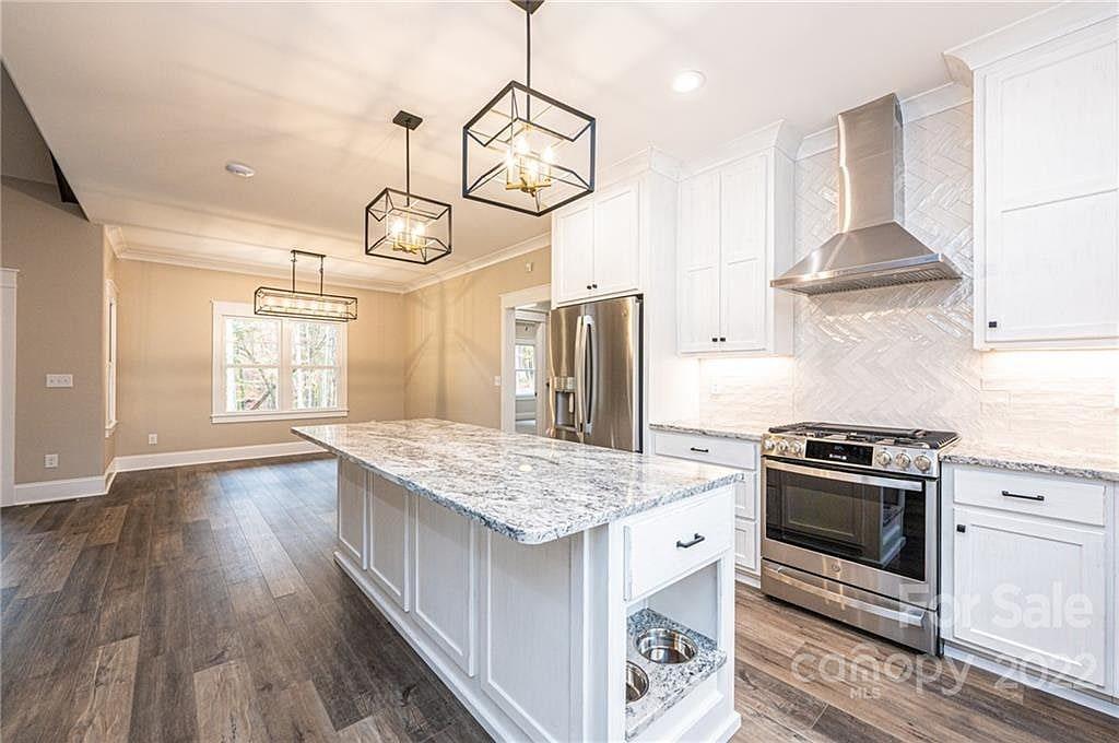 The River Bend Residence — photo 20
