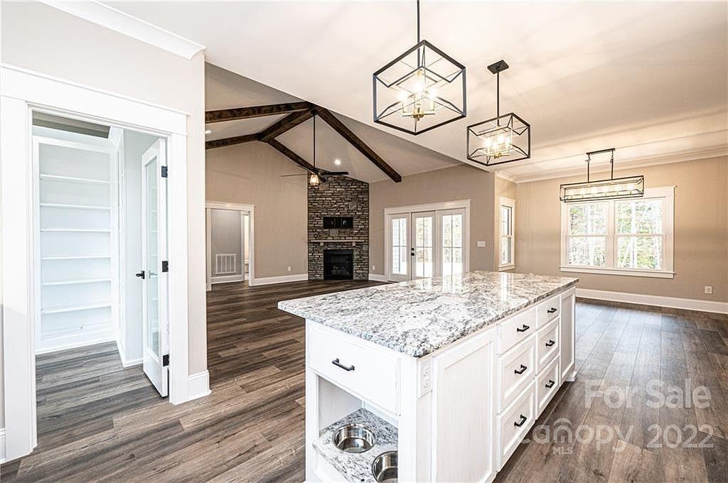 The River Bend Residence — photo 22