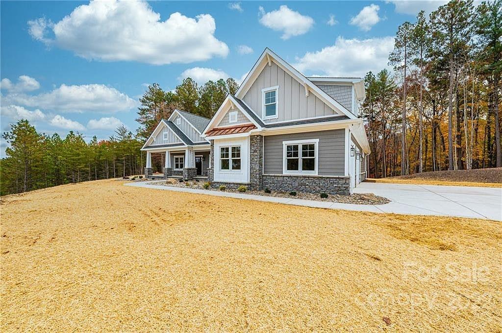 The River Bend Residence — photo 44